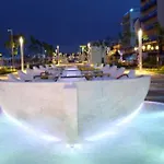 Luxury Ceccarini - Lungomare Con Parcheggio Privato * 里乔内