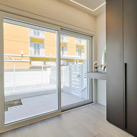 Vila Luxury Ceccarini - Lungomare Con Parcheggio Privato