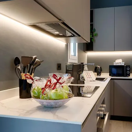 Vila Luxury Ceccarini - Lungomare Con Parcheggio Privato Riccione