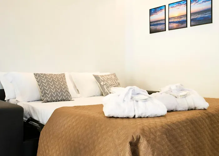 Luxury Ceccarini - Lungomare Con Parcheggio Privato *