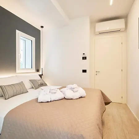 Luxury Ceccarini - Lungomare Con Parcheggio Privato Villa