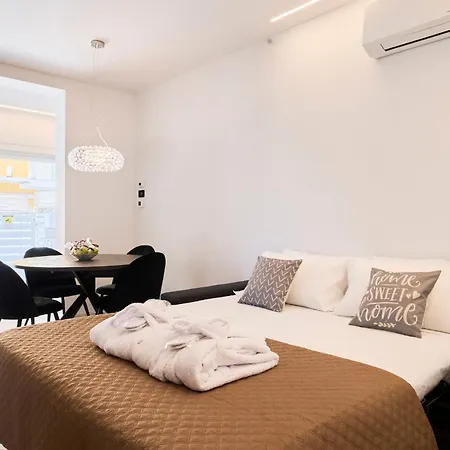 Luxury Ceccarini - Lungomare Con Parcheggio Privato